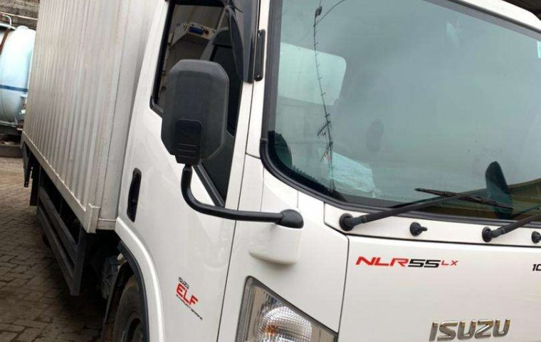 Isuzu Elf engkel long NLR55TLX box besi 2019 NLR55 TLX bok cde 53000KM 