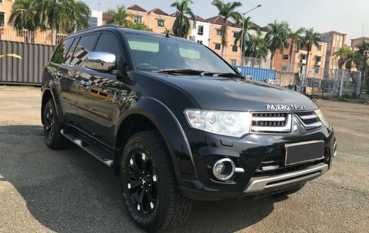 Mitsubishi Pajero Sport Dakar 4x2 AT 2014 Hitam