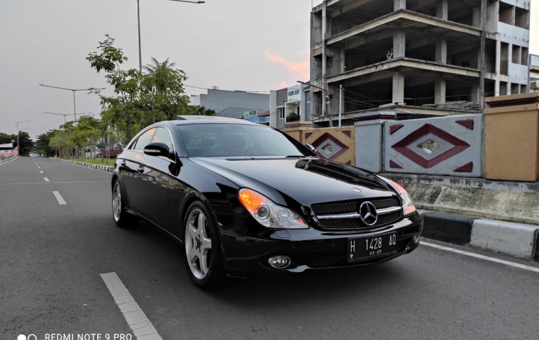 Mercedes Benz CLS350 A/T 2005 Super conditions