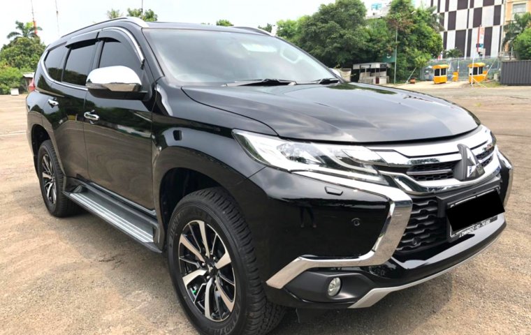 Mitsubishi Pajero Sport Dakar 2020 Hitam