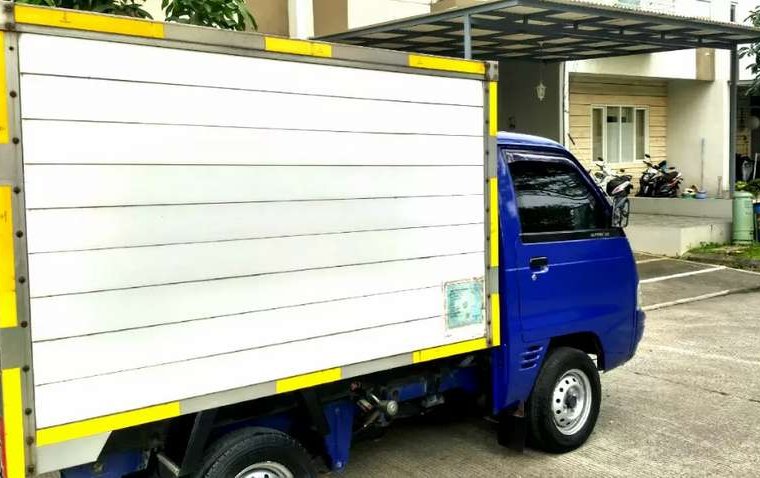 Mobil Suzuki Carry Pick Up 2011 terbaik di Jawa Barat