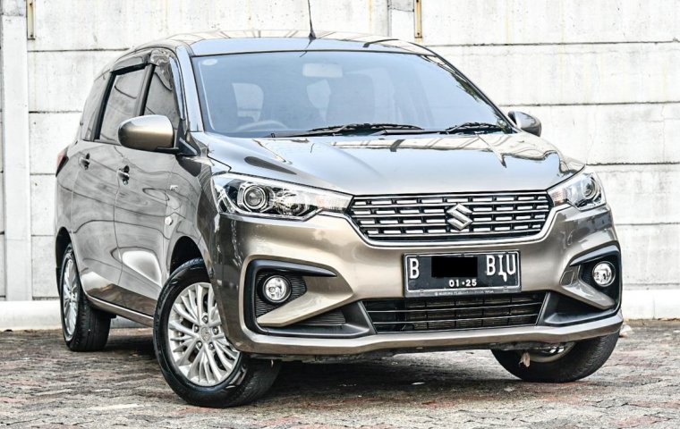 Suzuki Ertiga GL MT 2019 Abu-abu