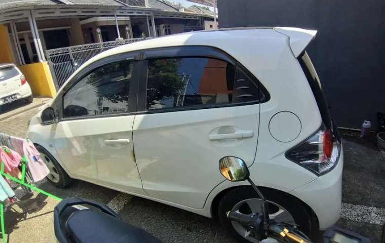 Jawa Barat, Honda Brio E CVT 2013 kondisi terawat