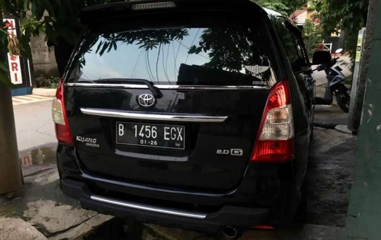 DKI Jakarta, Toyota Kijang Innova G 2012 kondisi terawat