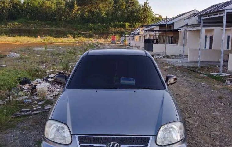 Mobil Hyundai Avega 2007 dijual, Sulawesi Selatan