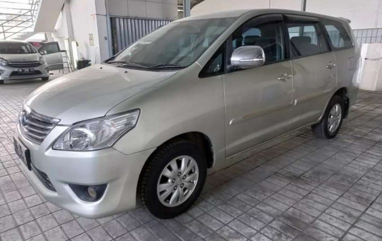 Jual cepat Toyota Kijang Innova G 2012 di Sumatra Utara