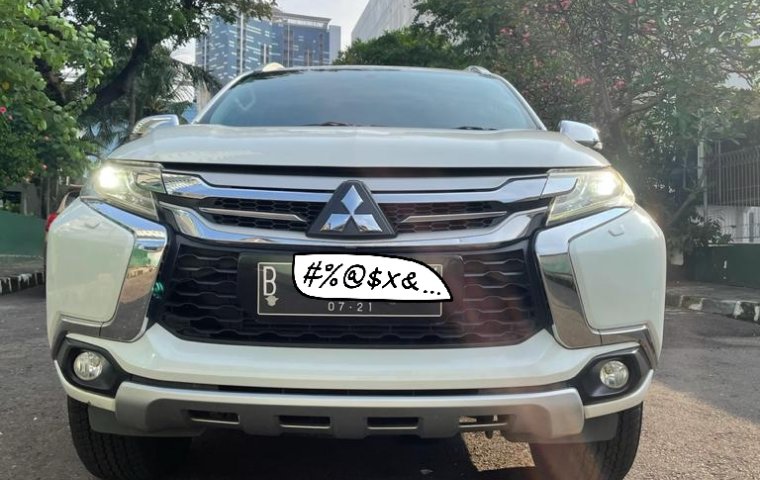 Mitsubishi Pajero Sport Dakar 4x2 AT 2016 Putih