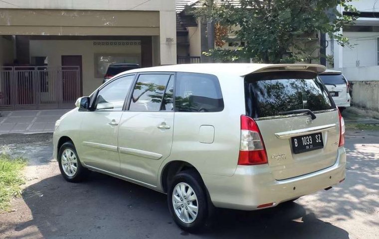 Mobil Toyota Kijang Innova 2011 G dijual, Jawa Barat