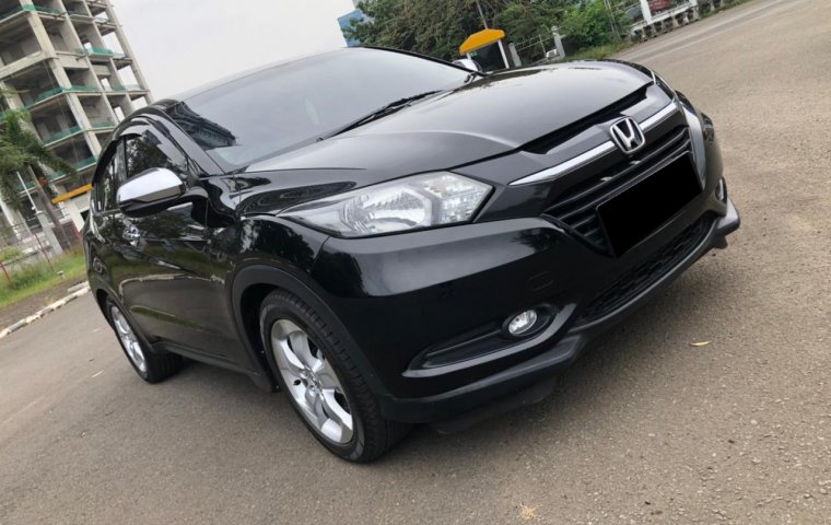 Honda HR-V E CVT 2015 Hitam