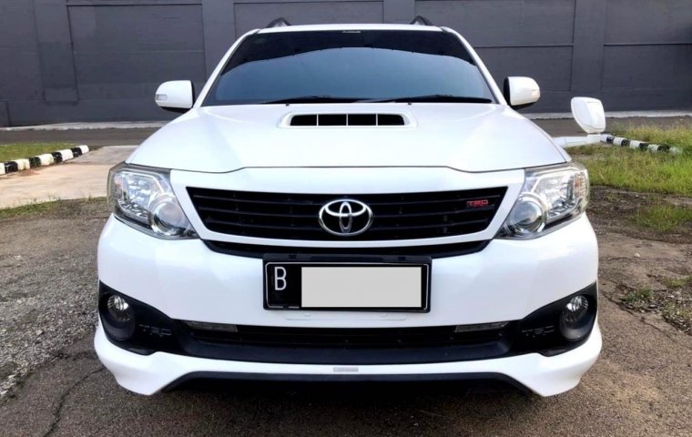 Toyota Fortuner G TRD 2015 Putih