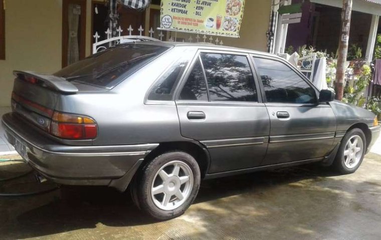 Ford Laser 1993 Jawa Barat dijual dengan harga termurah