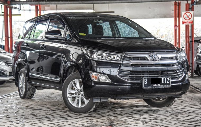 Toyota Kijang Innova V 2017