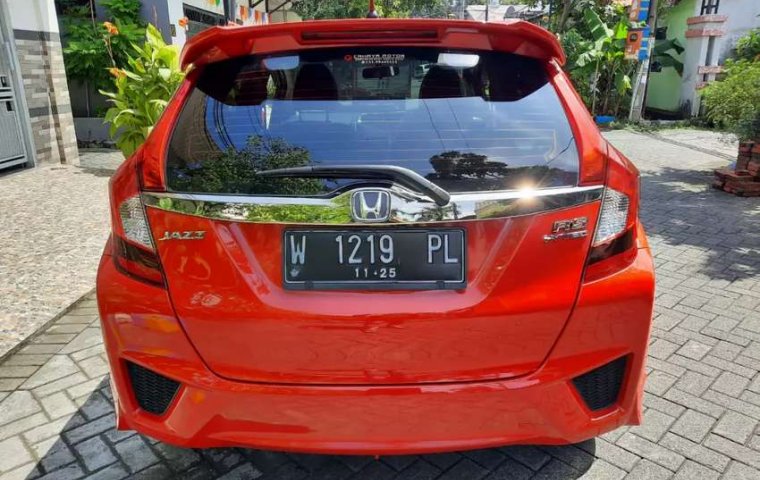 Mobil Honda Jazz 2015 RS terbaik di Jawa Timur