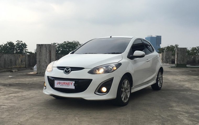 Mazda 2 R 2013 automatic