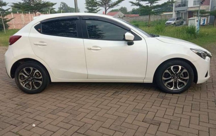 Mobil Mazda 2 2015 GT dijual, Banten
