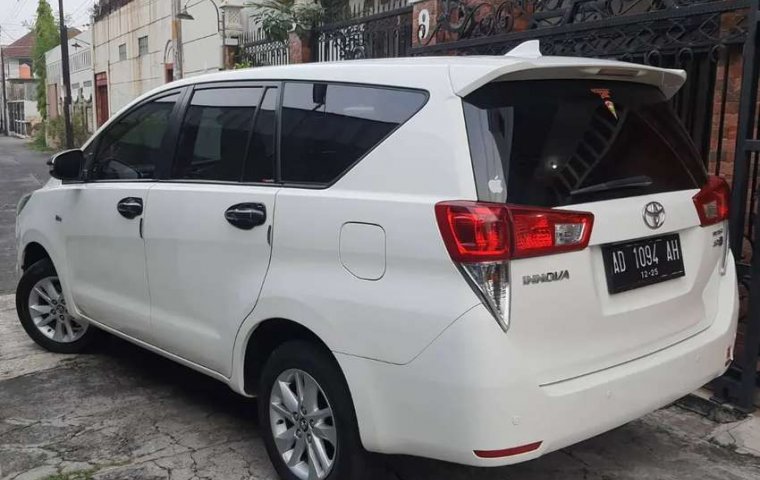 Mobil Toyota Kijang Innova 2015 V terbaik di Jawa Tengah