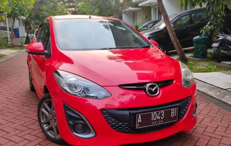 Mobil Mazda 2 2014 R AT terbaik di Banten