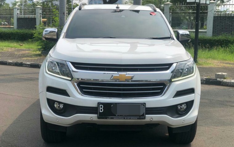 Chevrolet Trailblazer 2.5L LTZ 2017 Putih