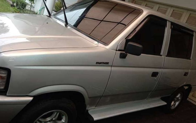 Mobil Isuzu Panther 1999 dijual, Jawa Barat