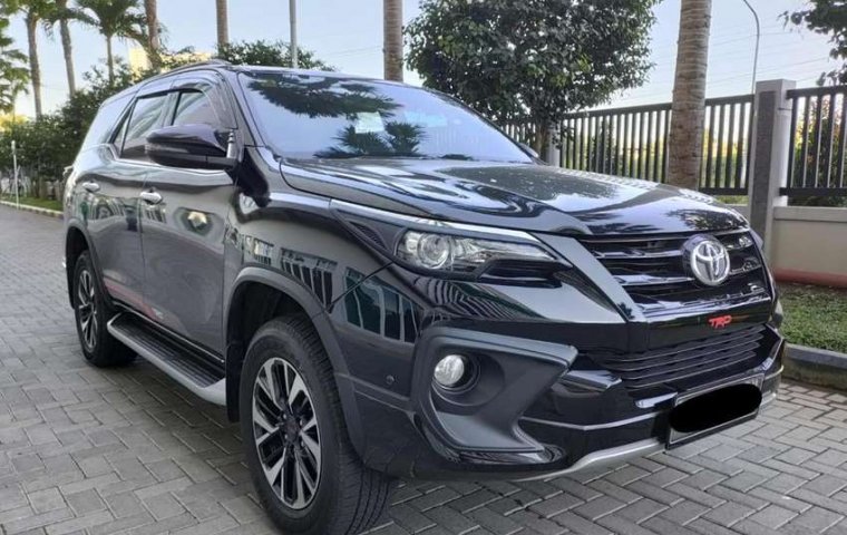 Mobil Toyota Fortuner 2018 VRZ terbaik di Jawa Timur