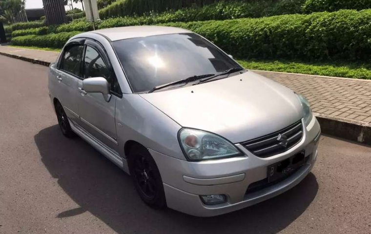 Jawa Barat, Suzuki Baleno AT 2004 kondisi terawat