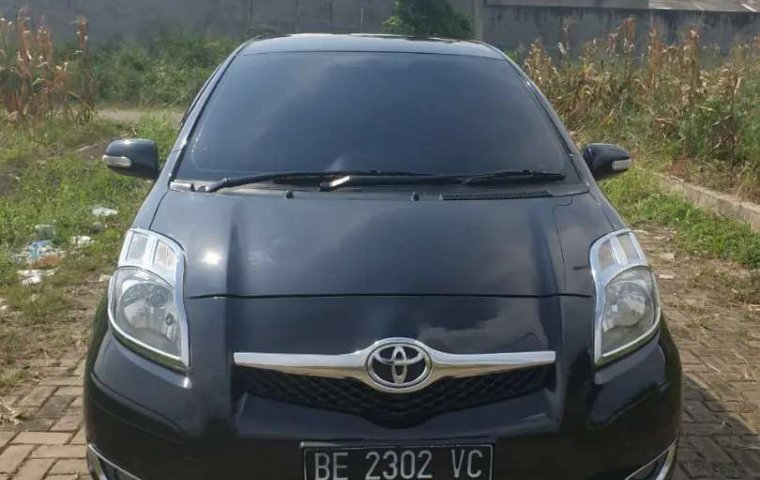 Jual mobil bekas murah Toyota Yaris E 2011 di Lampung