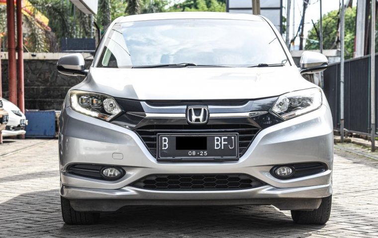 Honda HR-V E Prestige 2015