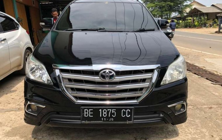 Mobil Toyota Kijang Innova 2015 V Luxury terbaik di Lampung