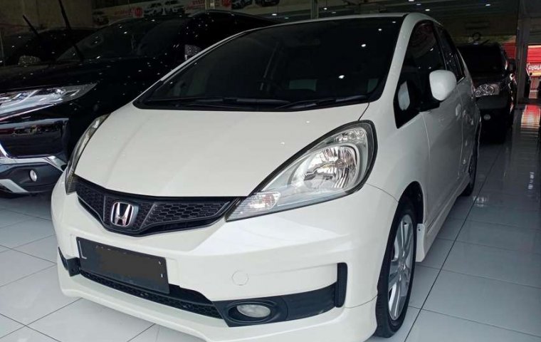 Jawa Timur, jual mobil Honda Jazz 2011 dengan harga terjangkau