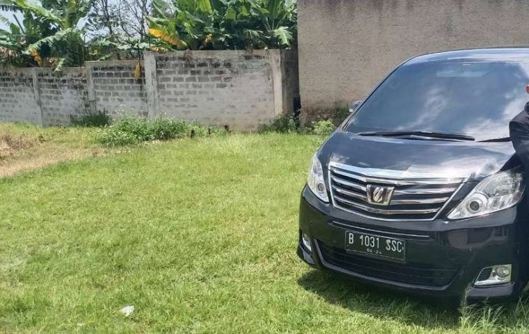 Mobil Toyota Alphard 2012 X terbaik di Jawa Barat