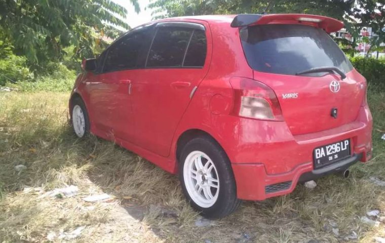 Dijual mobil bekas Toyota Yaris E, Sumatra Barat 