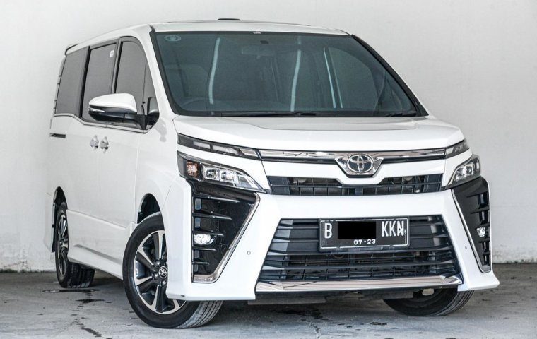 Toyota Voxy CVT 2018