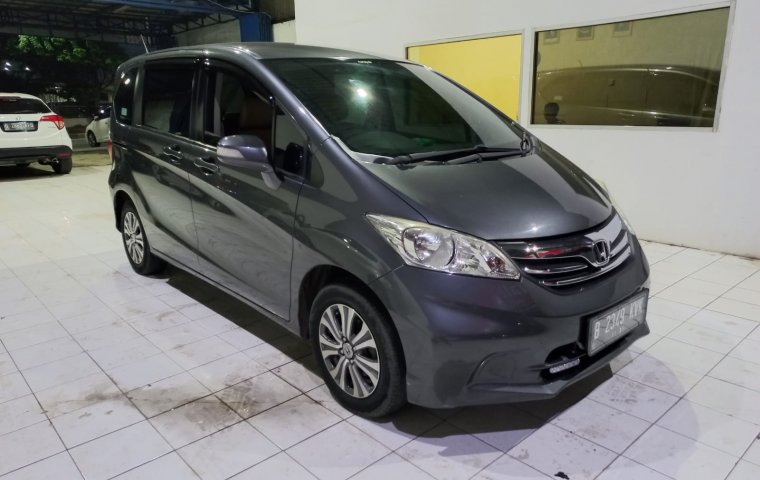 Honda Freed PSD 2012