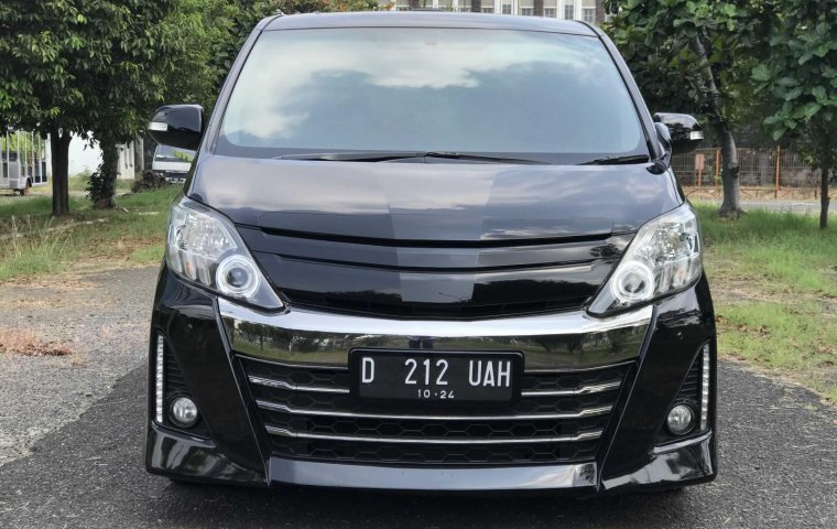 Toyota Alphard GS AT 2013