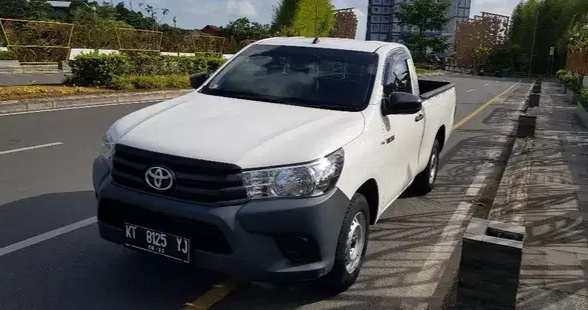 Toyota Hilux 1.6 Manual 2018 Putih