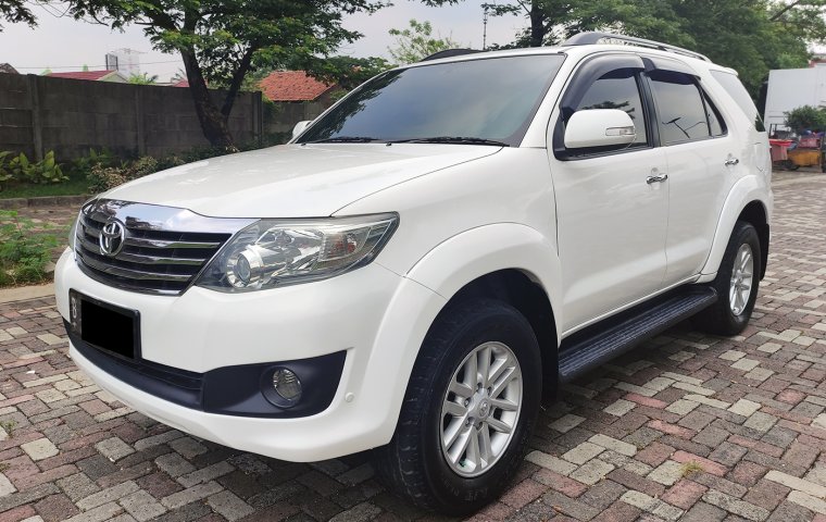 Toyota Fortuner G Diesel 2012 Manual