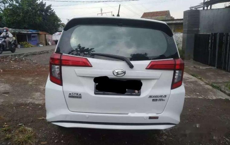 Jawa Barat, jual mobil Daihatsu Sigra R 2018 dengan harga terjangkau
