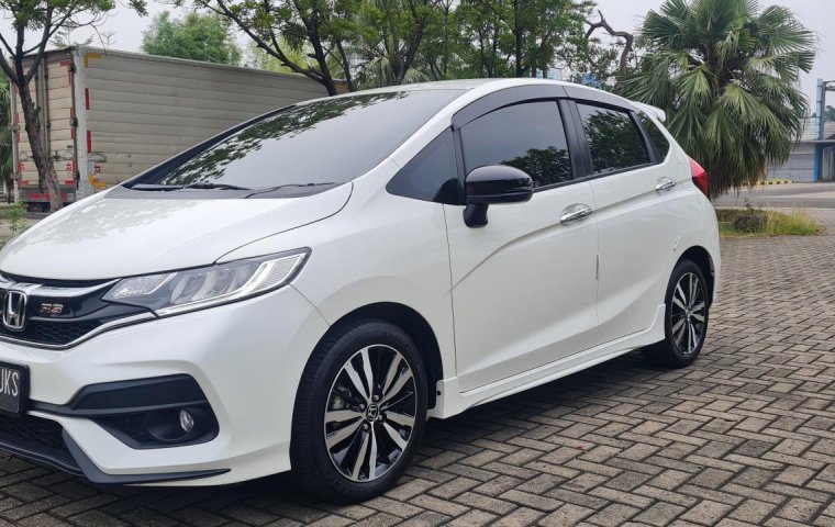 Honda Jazz 1.5 RS AT / 2019 / 2020 / 2018 Wrn Putih Like New Tgn1 TDP 40Jt