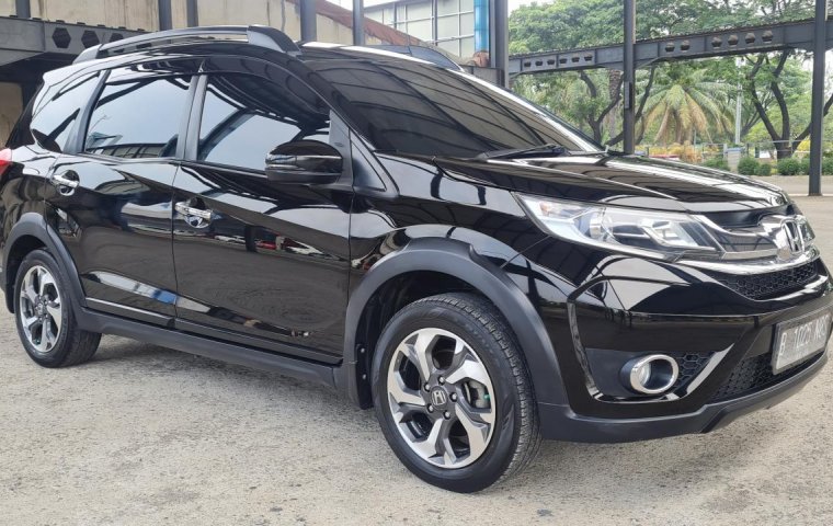 Honda BR-V 1.5 E CVT 2016 / 2017 / 2018 / Wrn Hitam Tgn 1 Pjk Pjg TDP 35Jt