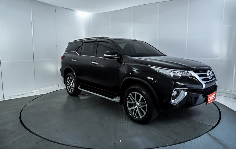 Toyota Fortuner 2.4 VRZ AT 2017 Hitam