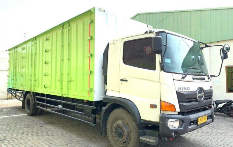 14pintu+BanBARU MURAH Hino Engkel FG235JS Box Besi 2017 Bok Ranger 4x2