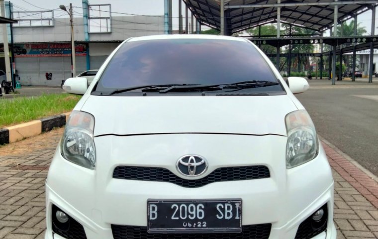 Promo Toyota Yaris murah Bekasi