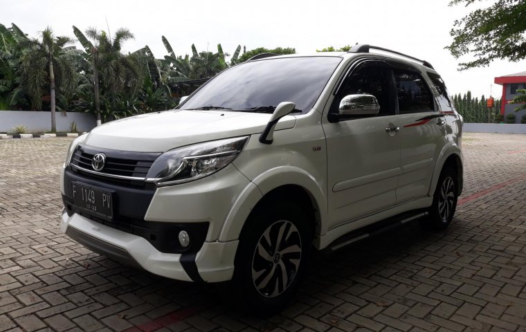 Toyota Rush TRD Sportivo 2017 Putih