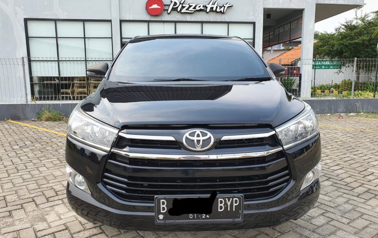 Jual mobil Toyota Kijang Innova 2018