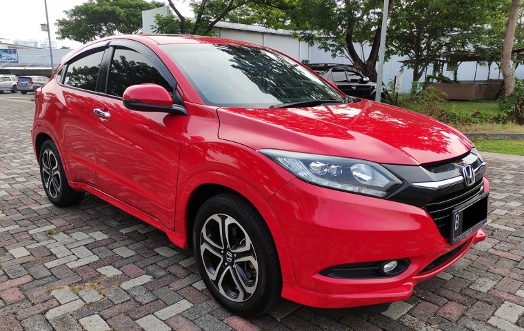 Honda HRV Prestige Sunroof 2017 DP Minim