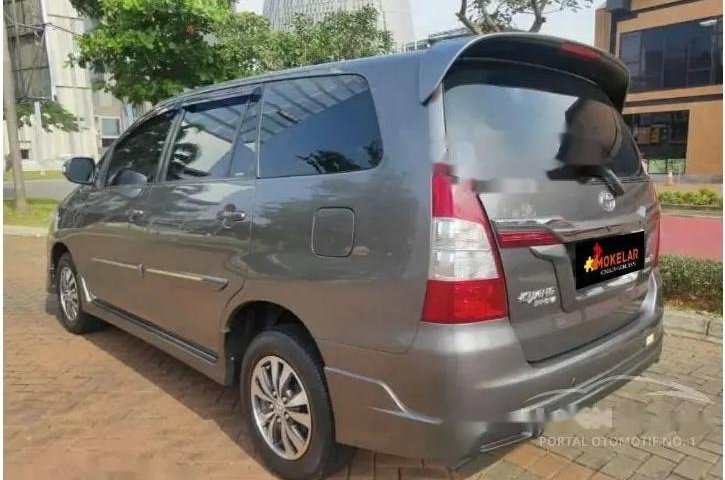 Jual mobil Toyota Kijang Innova G Luxury 2015 bekas, Banten