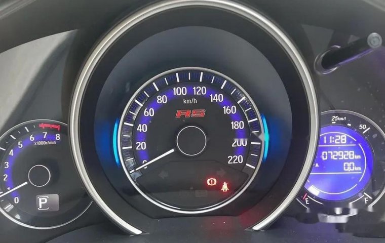 Mobil Honda Jazz 2015 RS dijual, Banten