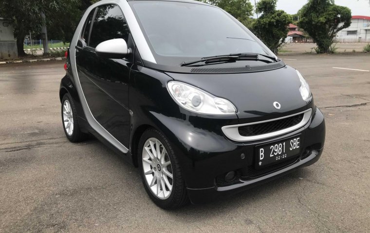 Smart fortwo Cabrio 2010 Hitam