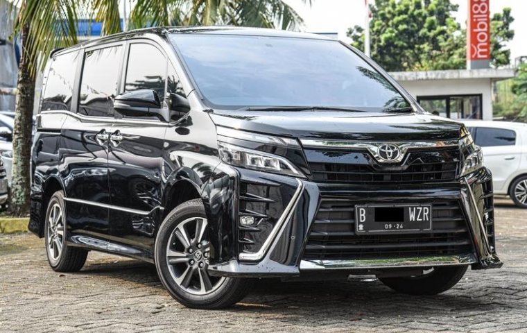 Toyota Voxy CVT 2019 SUV