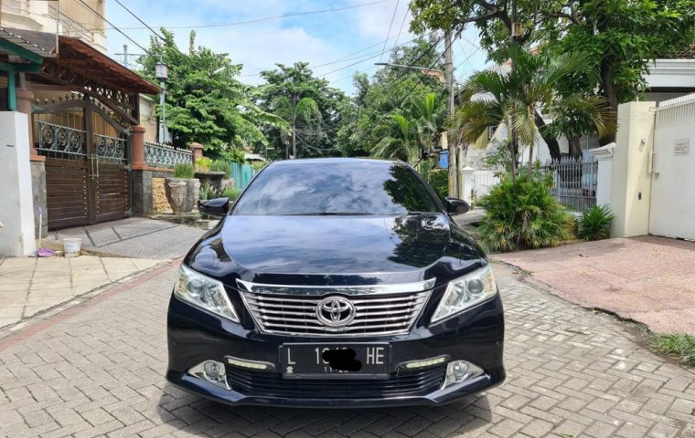 Toyota Camry 2.5 V 2012 Sedan, km low